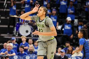 考辛斯：卡梅隆·卡尔目前展现的特点 很适合与东契奇搭档