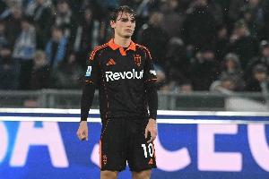 阿斯：皇马尚未行使帕斯的回购权，正在等待科莫方面回应提议