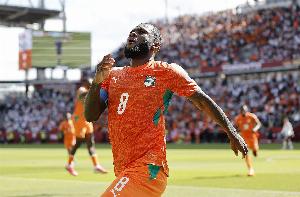 凯西：踢法国挪威都无所谓我们已创造历史 加盟尤文？签我很划算