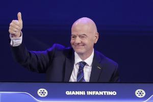 RMC：由于全球高温天气频发，FIFA需评估是否继续在夏天办世界杯